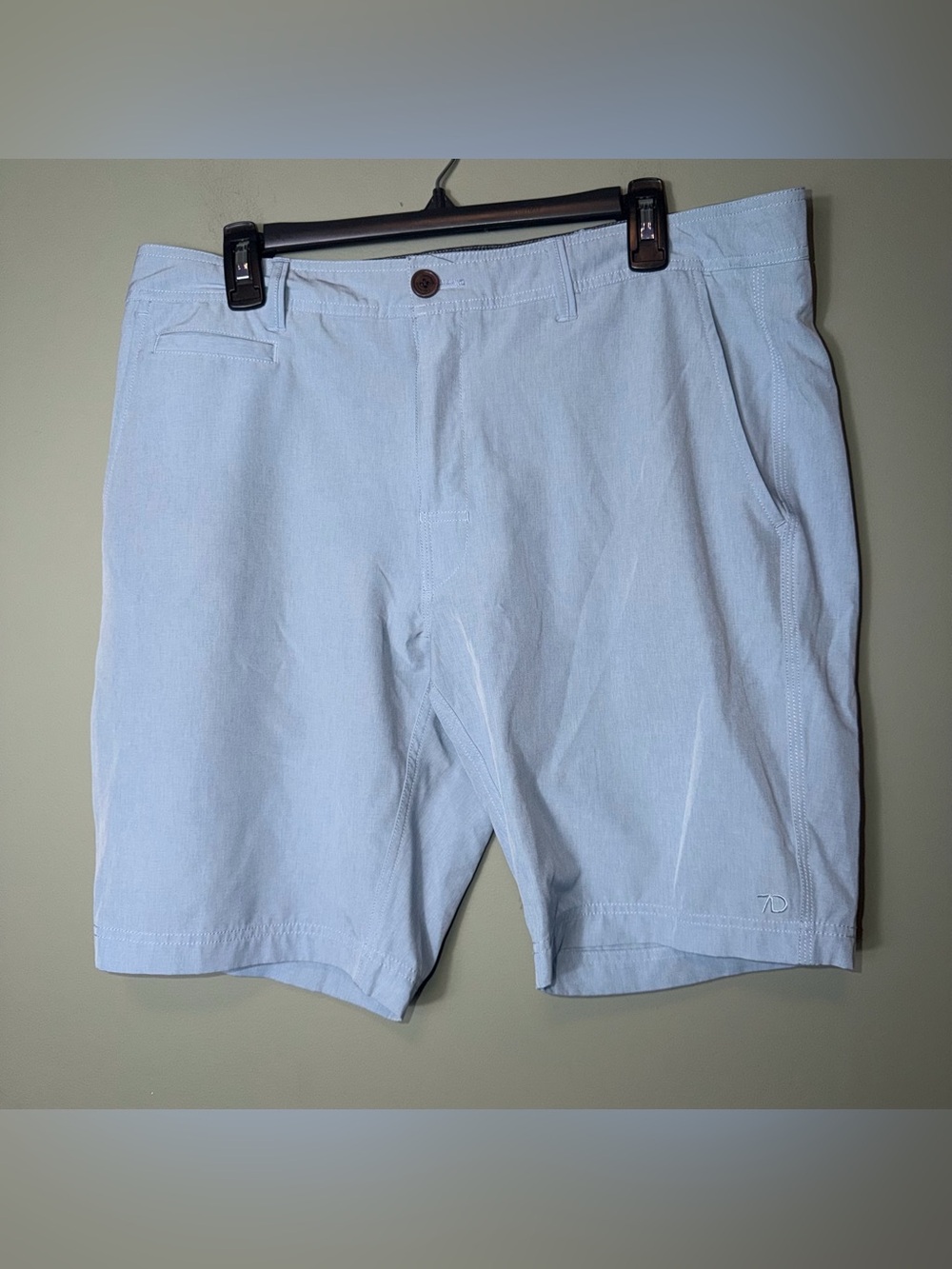 7 Diamonds Light Blue Men’s Flat Front Velocity Shorts 34